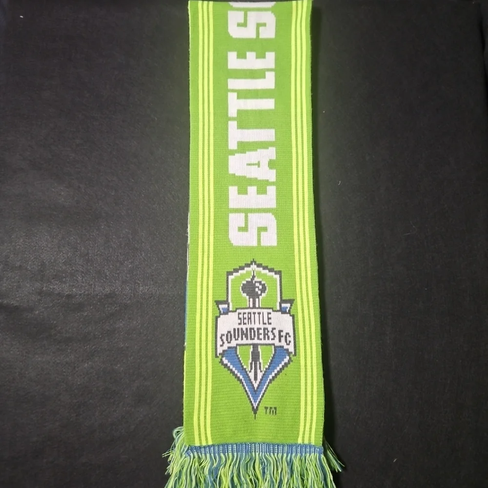 Adidas Seattle Sounders Scarf